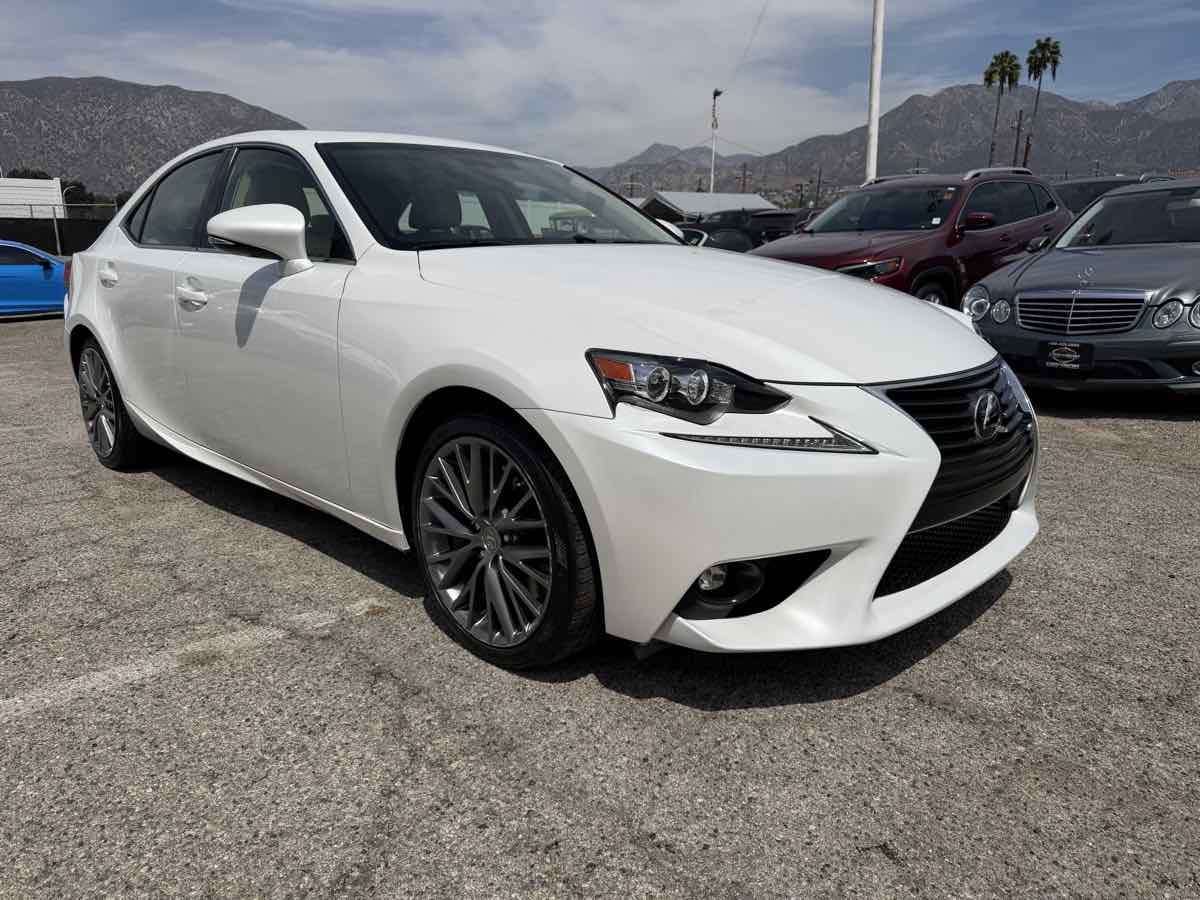 2016 Lexus IS 300 AWD