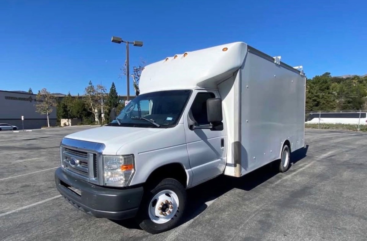 2013 Ford Econoline Commercial Cutaway CNG