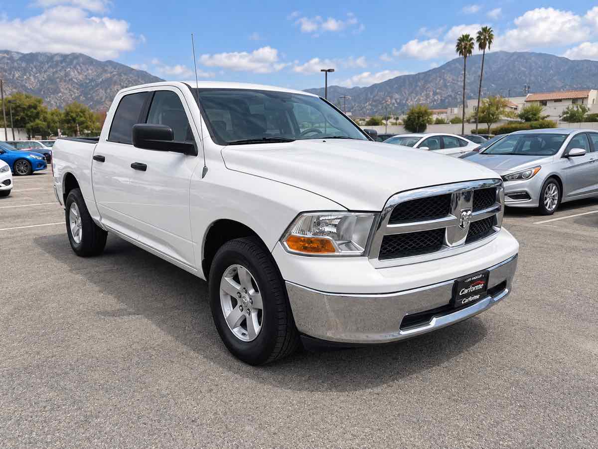Stone White 2009 Dodge RAM 1500 Pickup Truck Four-Wheel Drive Automatic
