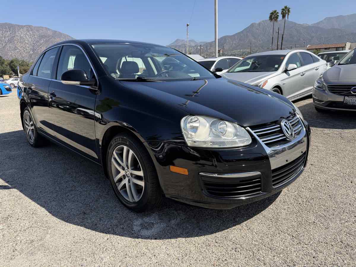 2005 Volkswagen Jetta Sedan A5 2.5L