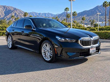 2025 BMW 5 Series 530i