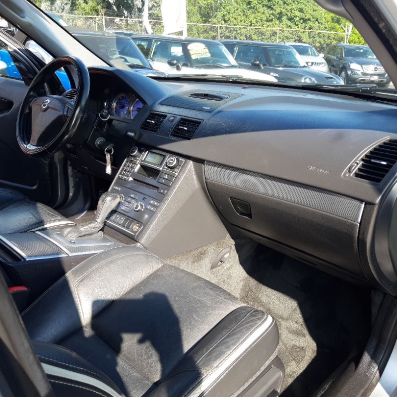 Sold 2010 Volvo XC90 I6 R-Design in La Crescenta