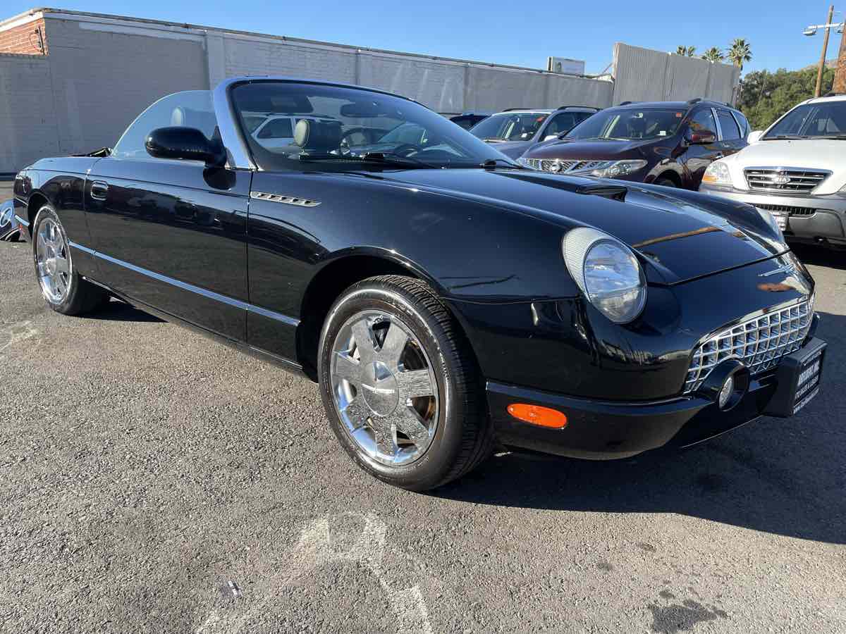 sold-2002-ford-thunderbird-w-hardtop-premium-in-la-crescenta