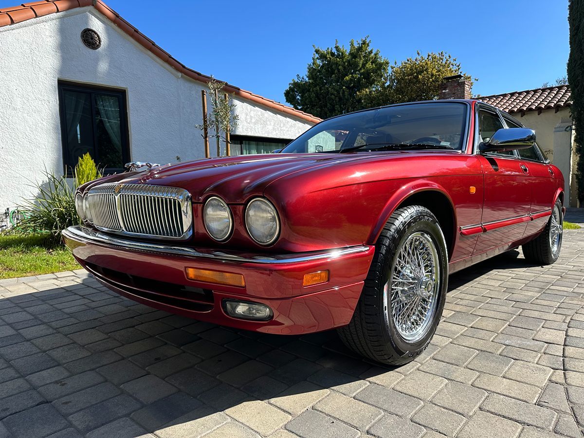 1995 Jaguar XJ Vanden Plas