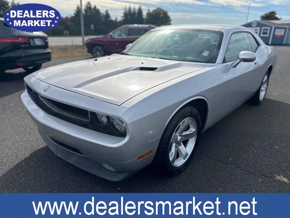 2009 Dodge Challenger SE