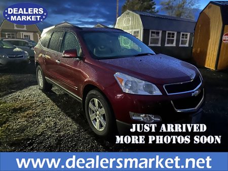 2011 Chevrolet Traverse LT w/2LT