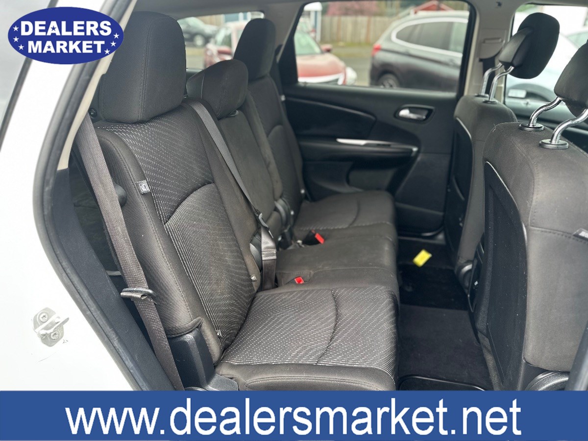 2015 Dodge Journey SXT photo 18