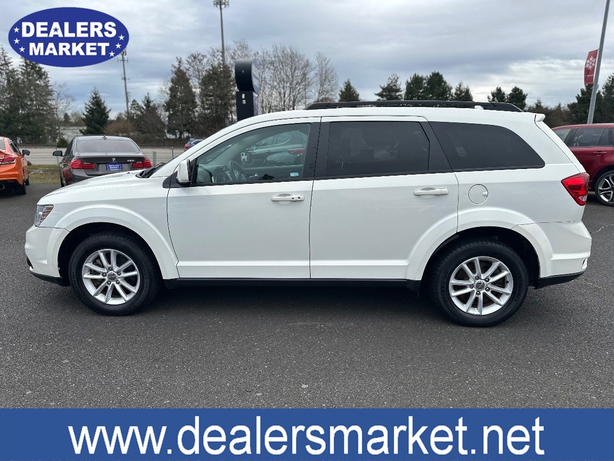 2015 Dodge Journey SXT photo 2