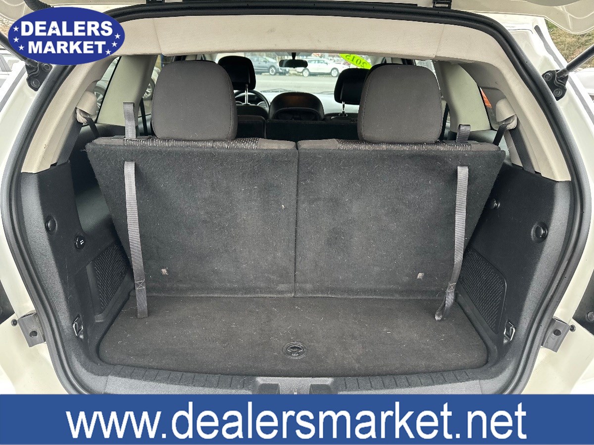 2015 Dodge Journey SXT photo 15