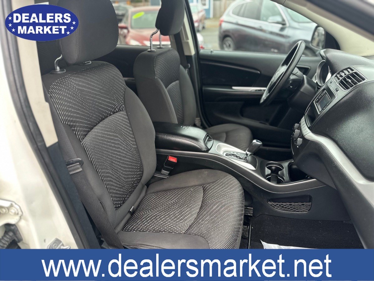 2015 Dodge Journey SXT photo 20