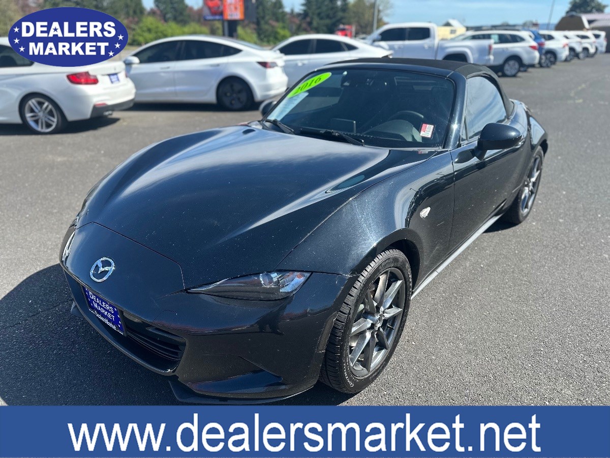 2016 Mazda MX-5 Miata Miata Grand Touring photo 2