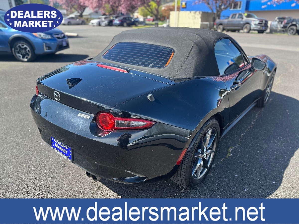 2016 Mazda MX-5 Miata Miata Grand Touring photo 10