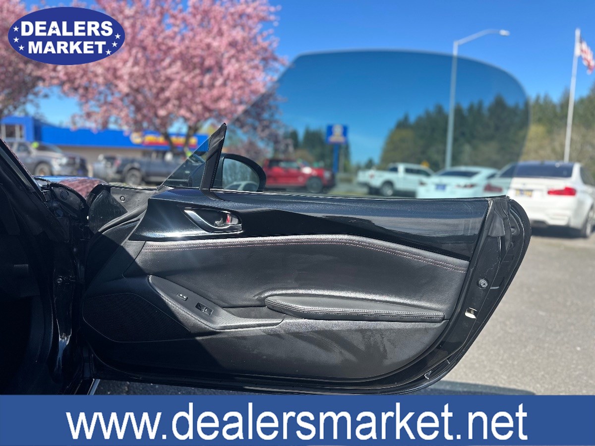 2016 Mazda MX-5 Miata Miata Grand Touring photo 24