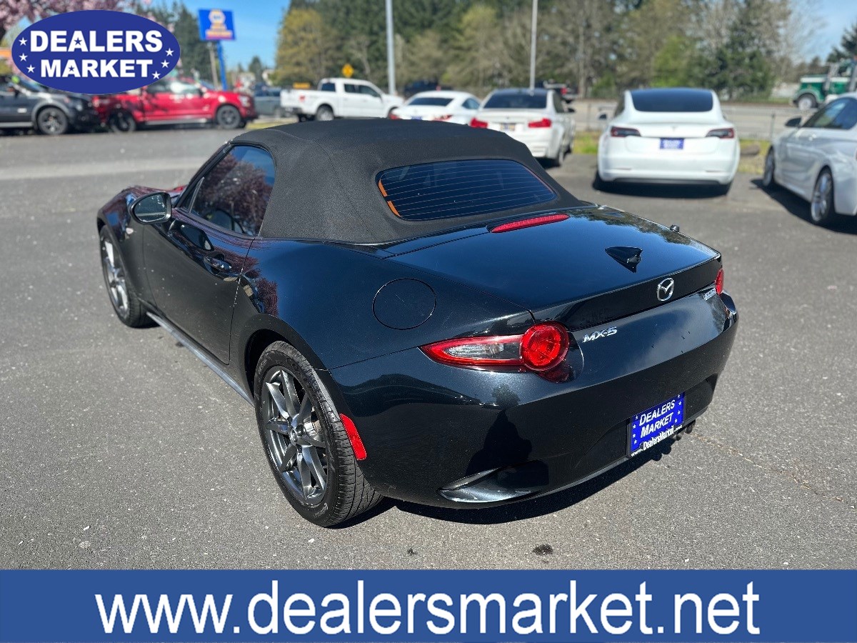 2016 Mazda MX-5 Miata Miata Grand Touring photo 6