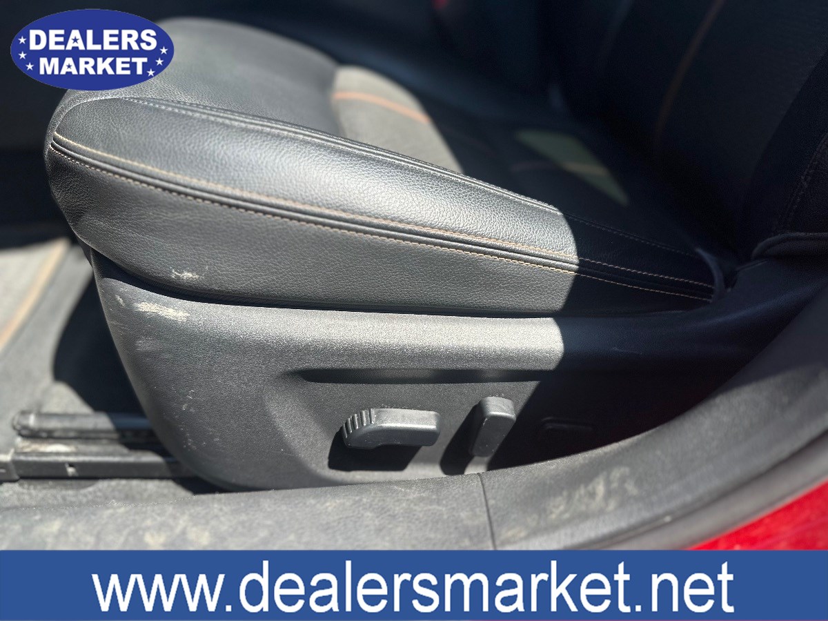 2020 Nissan Altima 2.5 SR photo 13