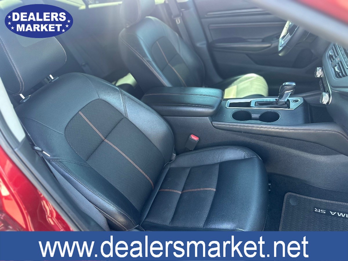 2020 Nissan Altima 2.5 SR photo 21