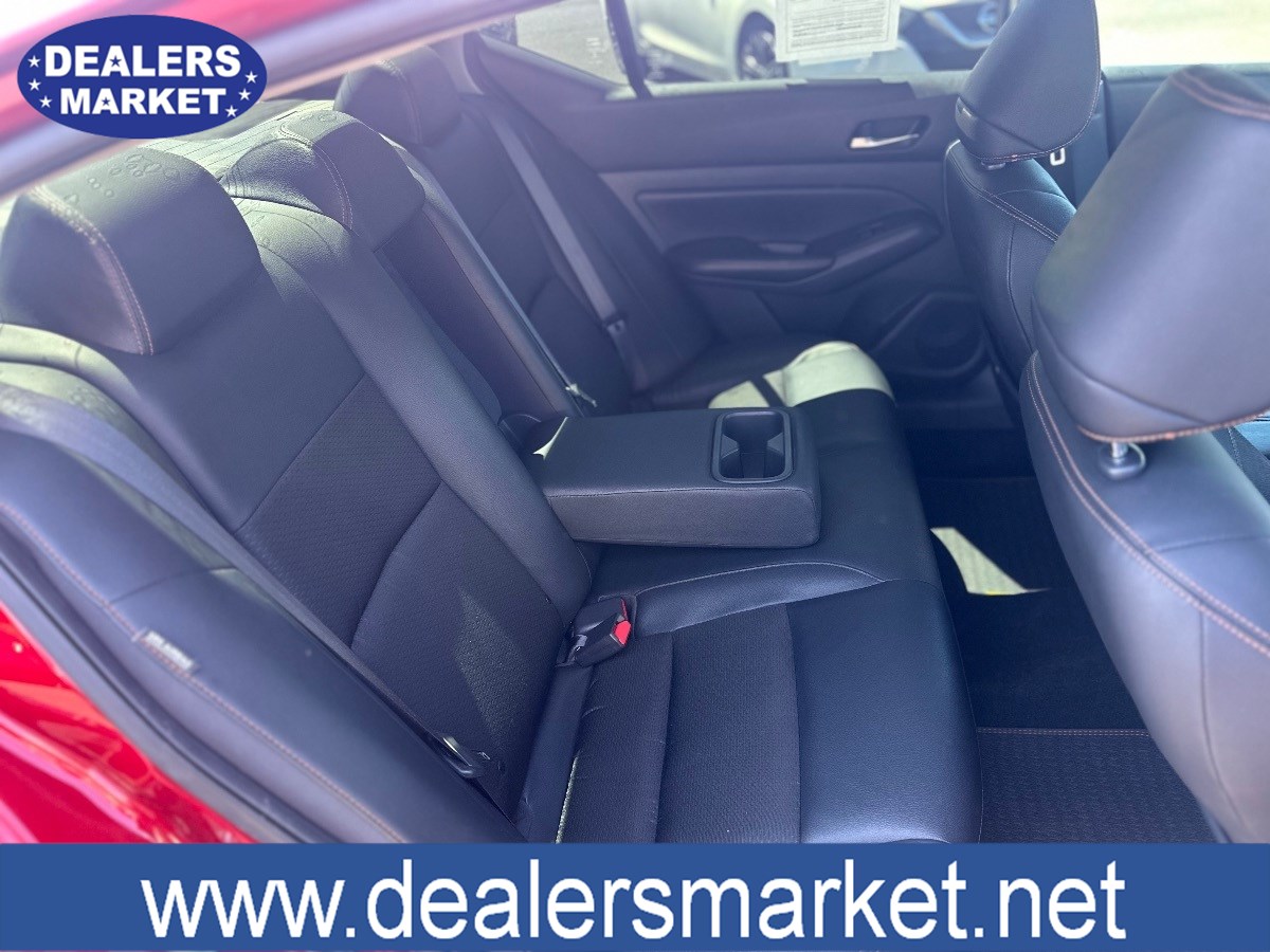 2020 Nissan Altima 2.5 SR photo 18