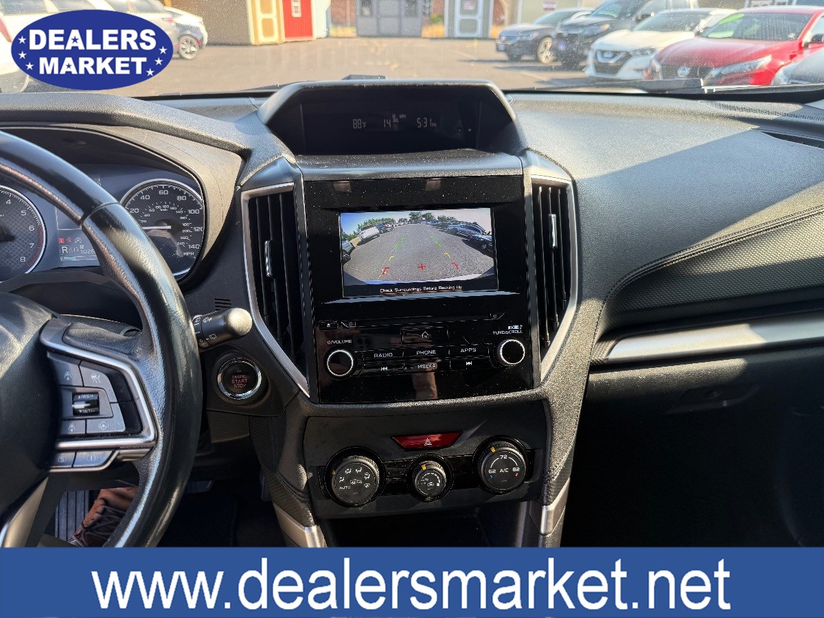 2022 Subaru Forester Premium photo 10