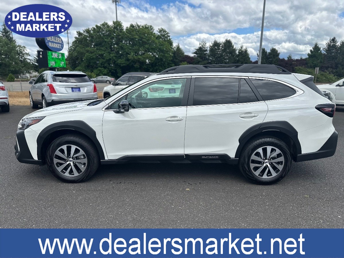 2024 Subaru Outback Premium photo 2