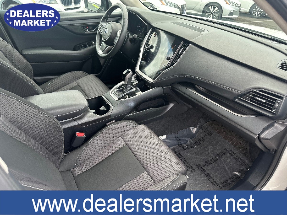 2024 Subaru Outback Premium photo 21
