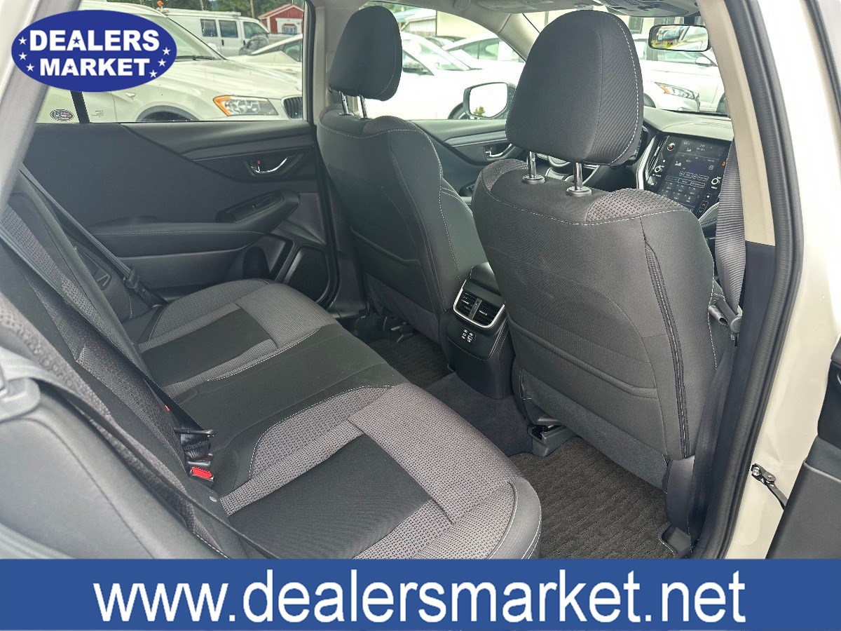 2024 Subaru Outback Premium photo 18