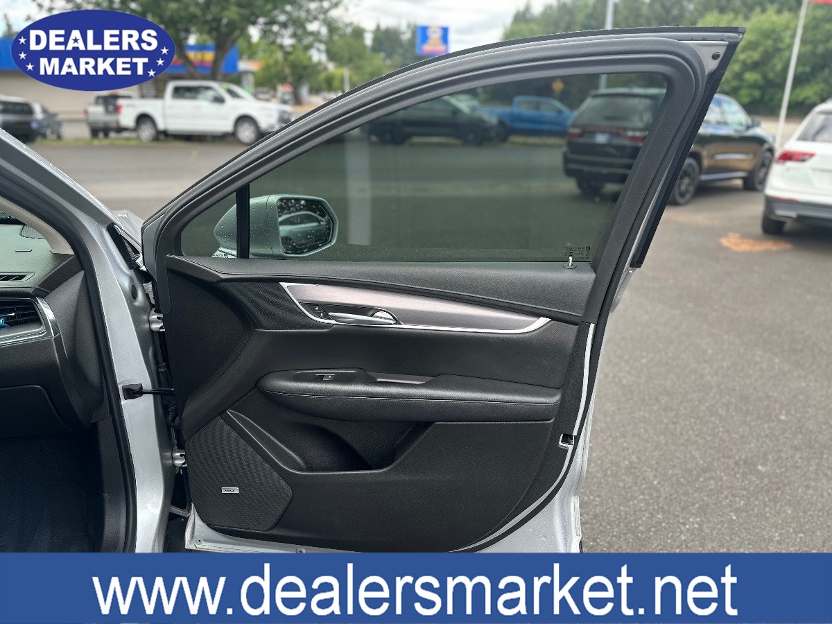 2019 Cadillac XT5 Premium Luxury photo 23