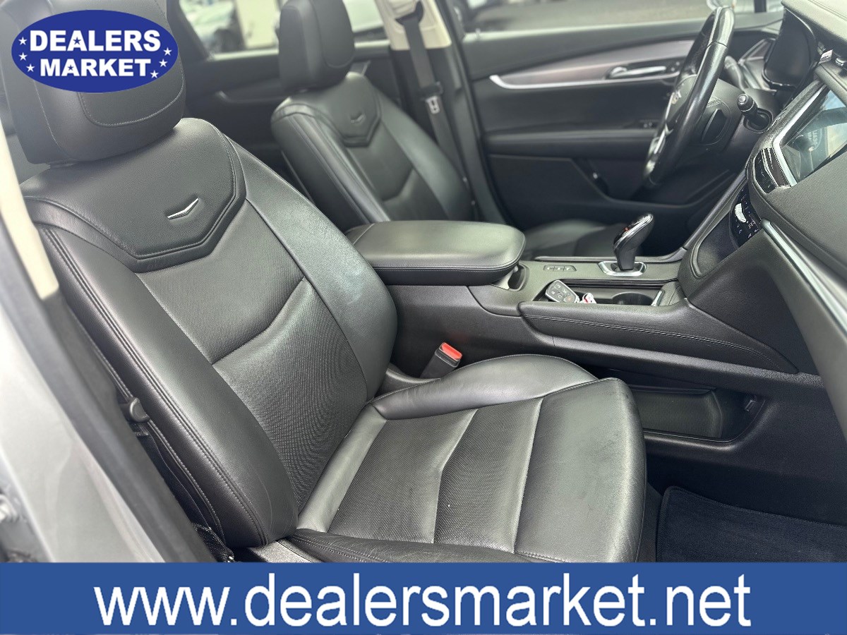 2019 Cadillac XT5 Premium Luxury photo 25