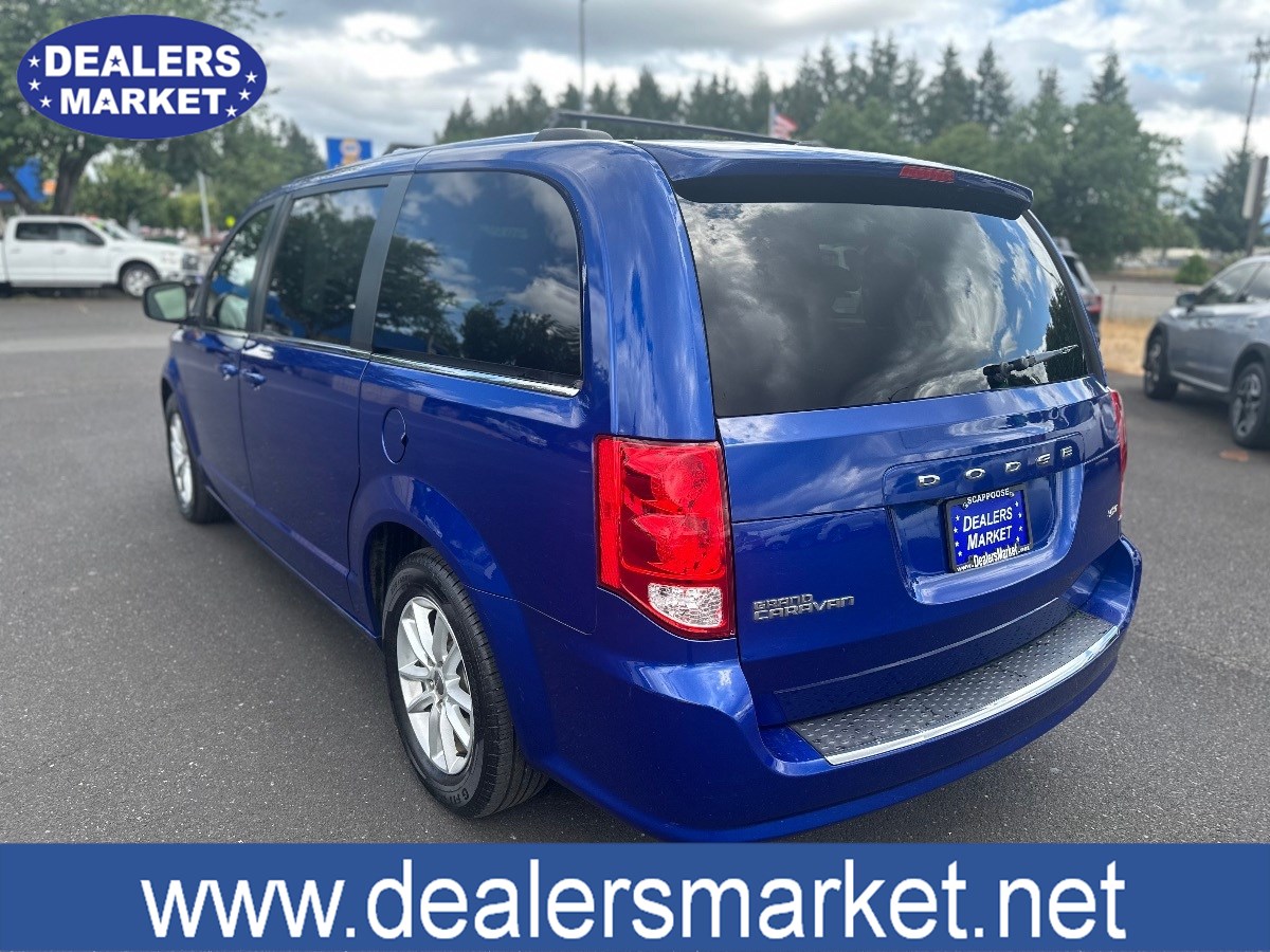 2020 Dodge Grand Caravan SXT photo 3