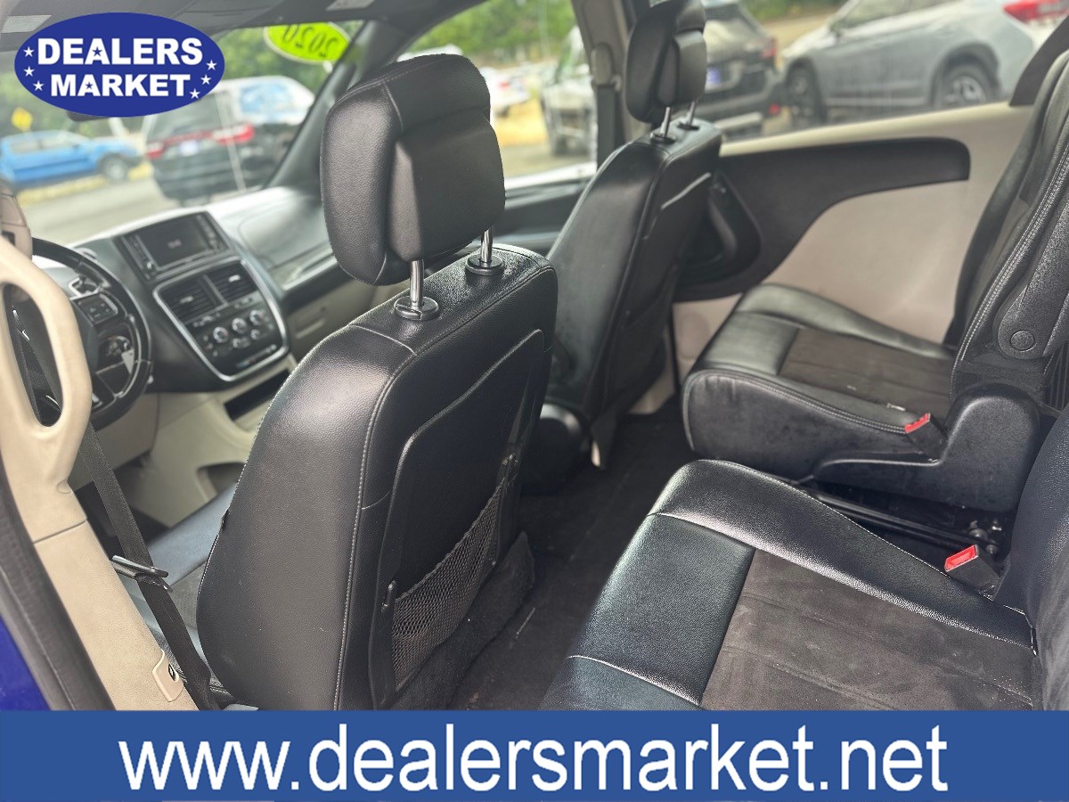 2020 Dodge Grand Caravan SXT photo 14