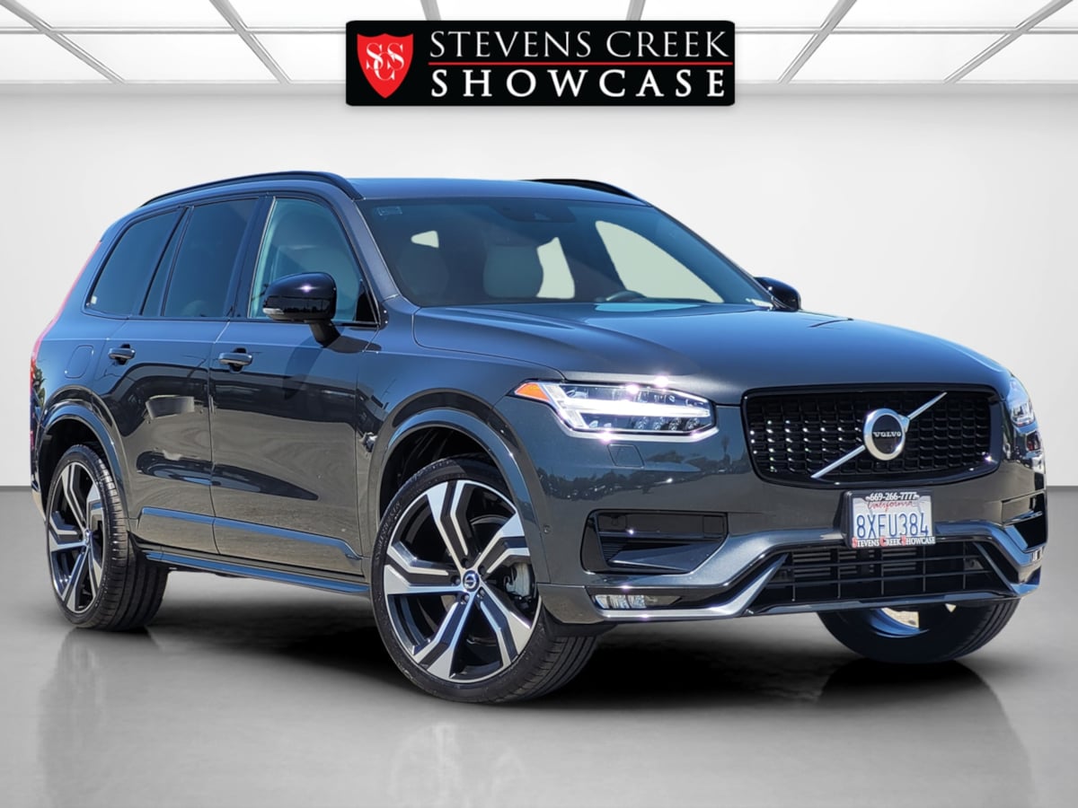 2021 Volvo XC90 R-Design