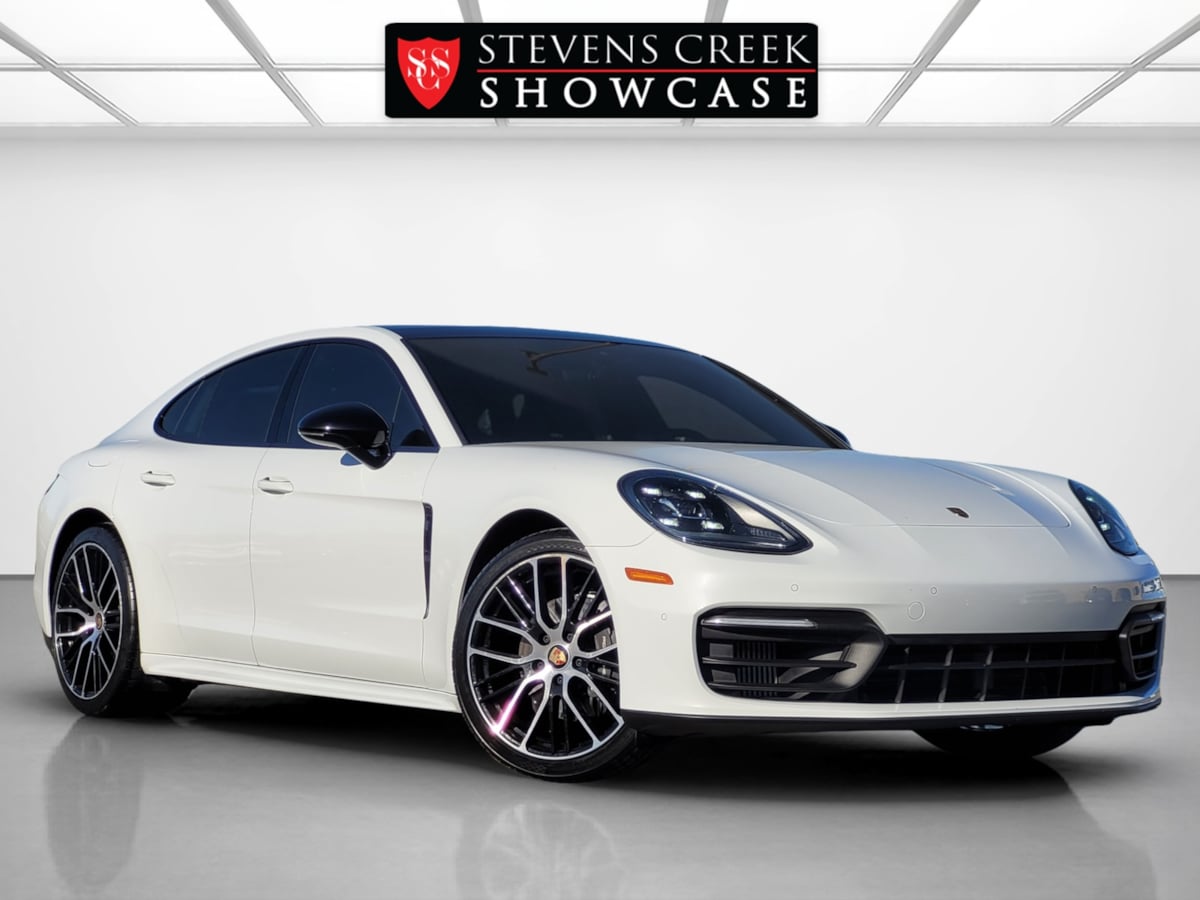 2021 Porsche Panamera 