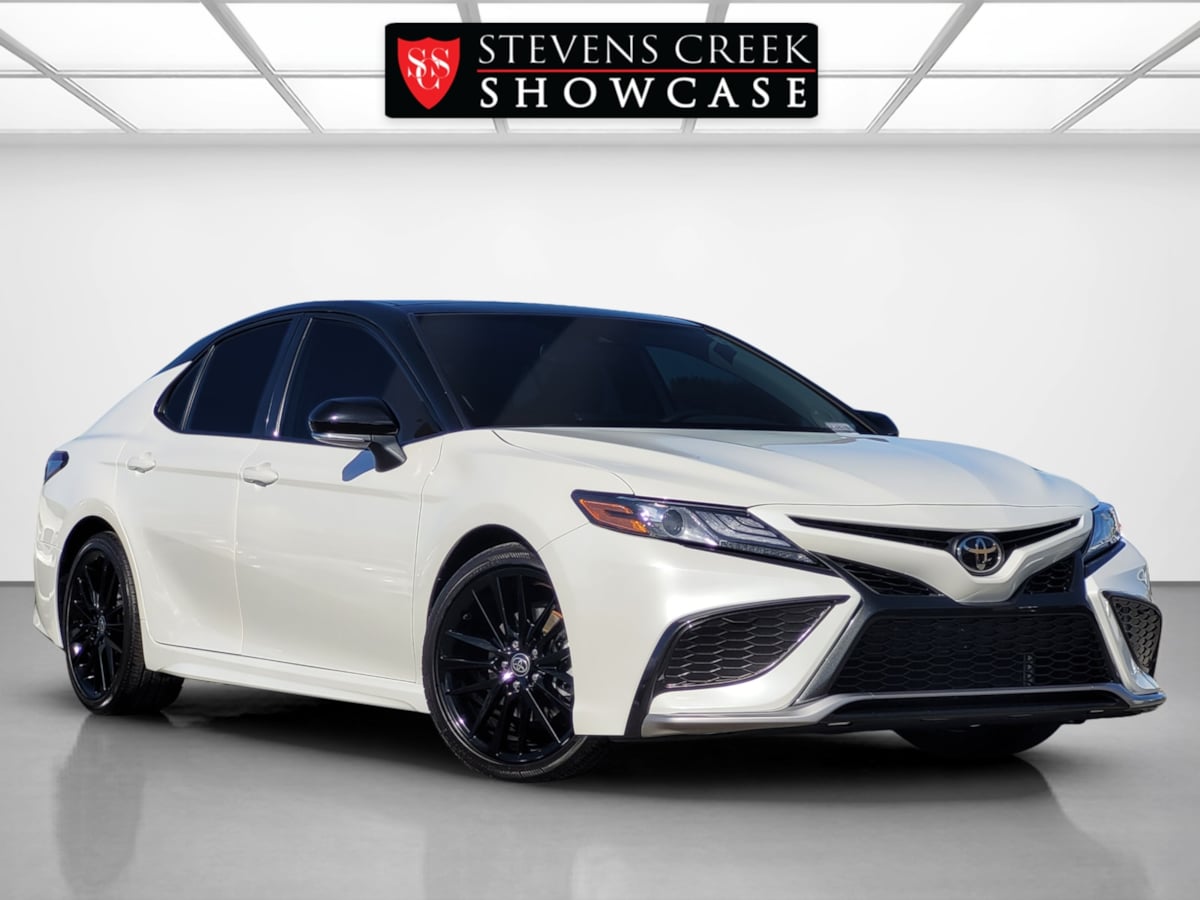 2022 Toyota Camry XSE V6