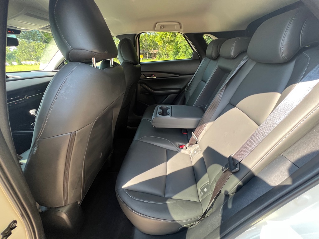 2023 Mazda CX-30 2.5 S Preferred photo 11