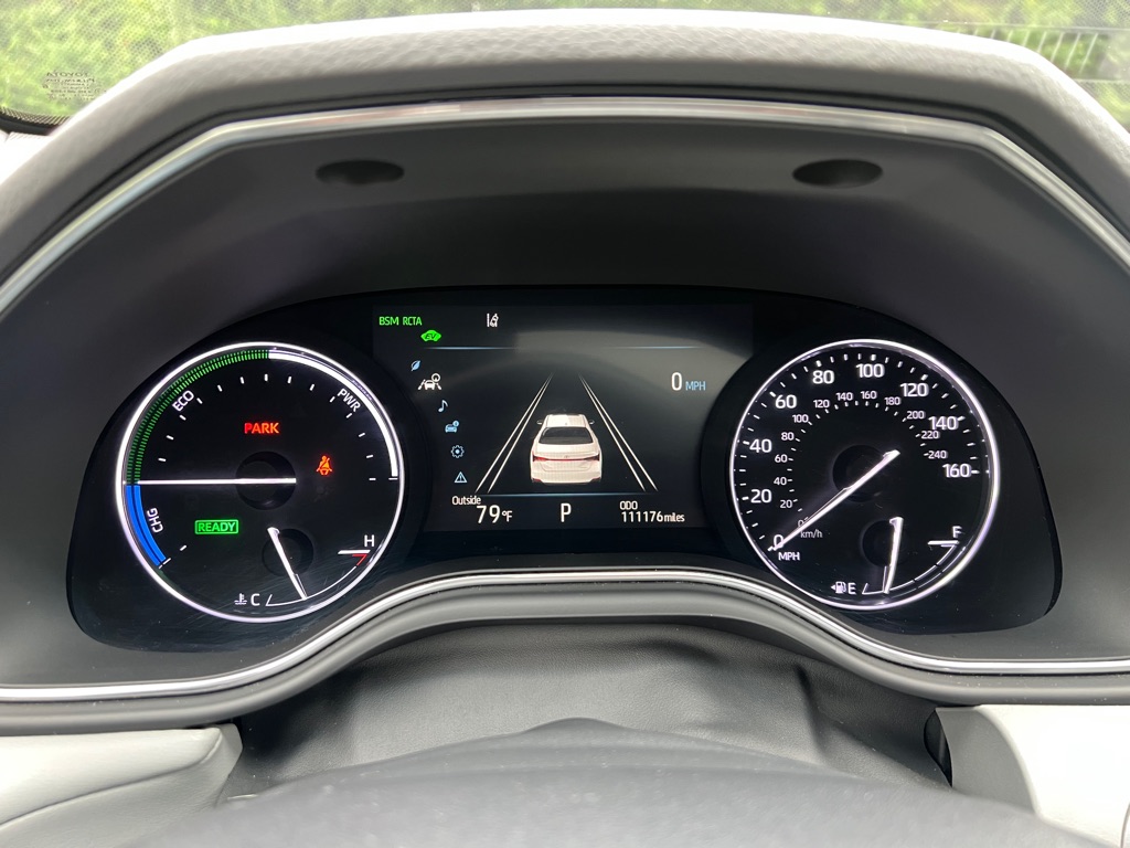 2019 Toyota Avalon Hybrid XLE photo 17
