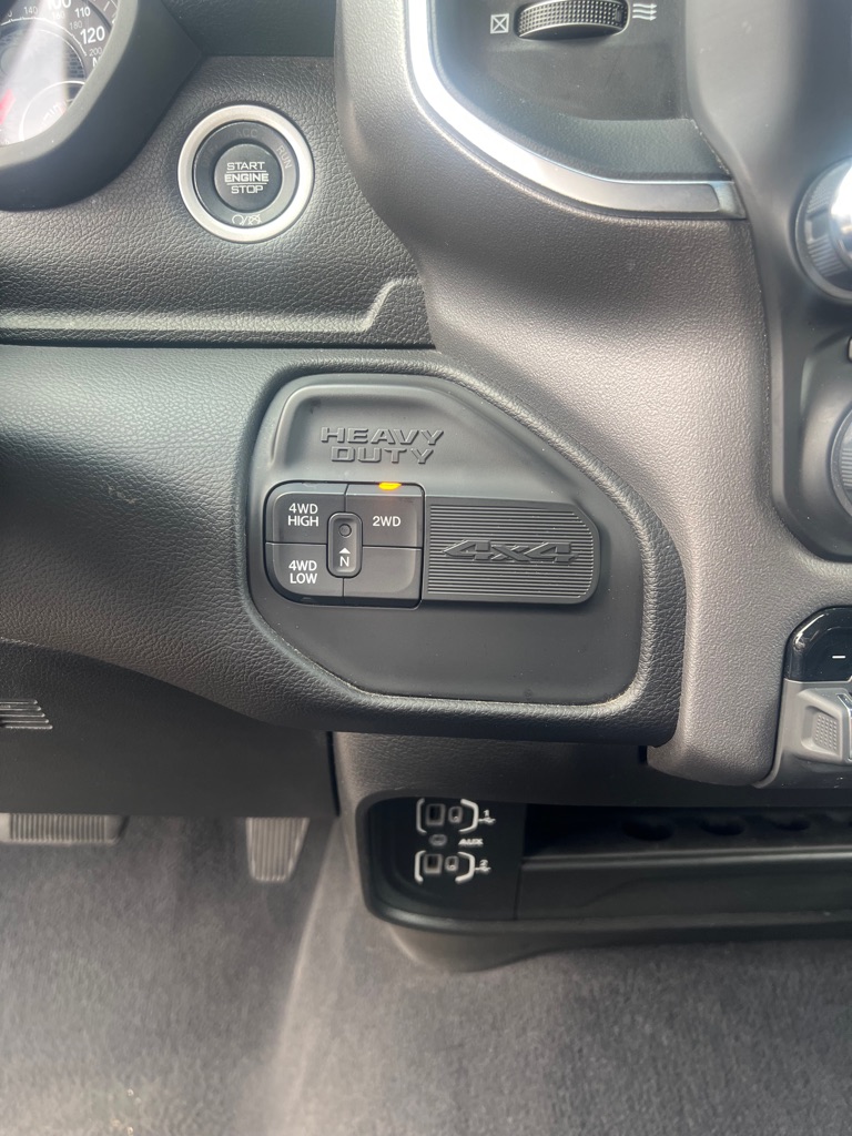 2024 Ram 3500 Big Horn photo 20