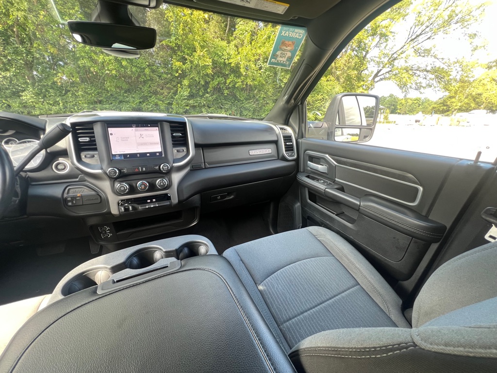 2024 Ram 3500 Big Horn photo 27