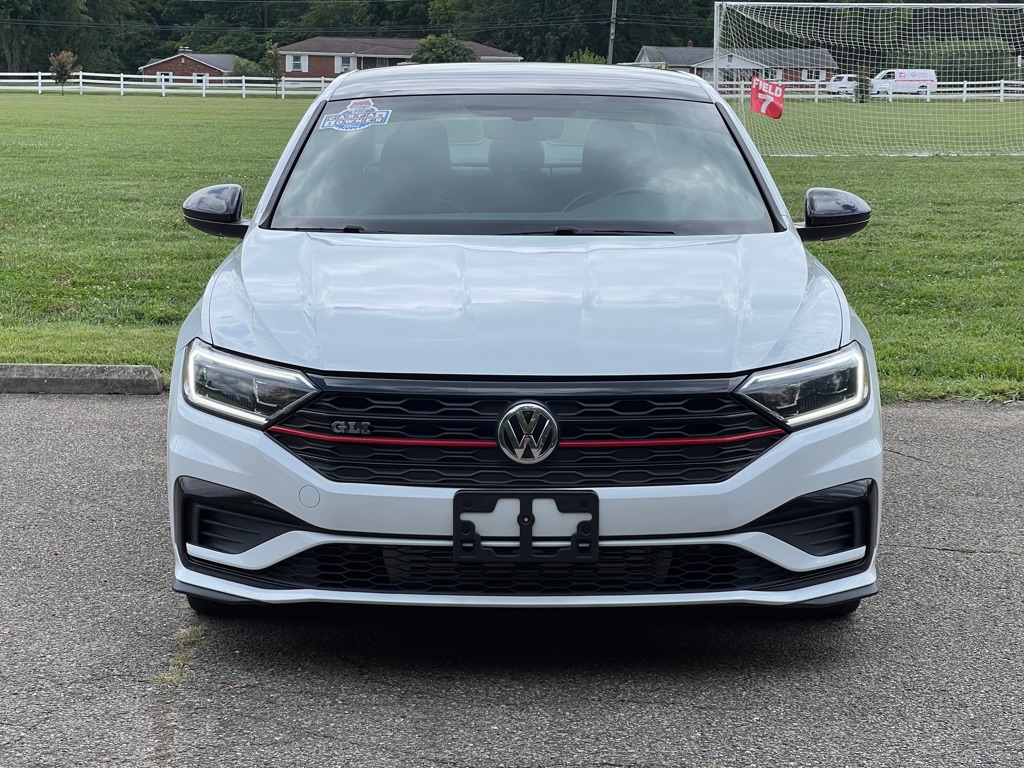 2019 Volkswagen Jetta GLI S photo 2