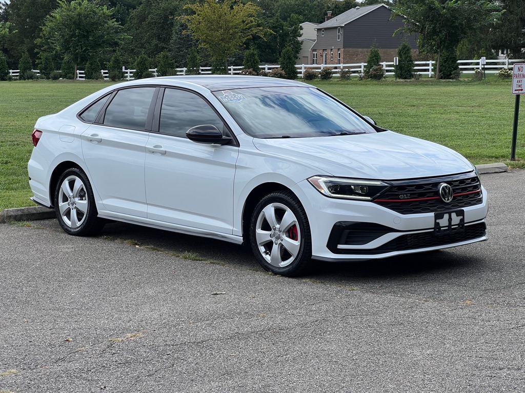 2019 Volkswagen Jetta GLI S photo 4