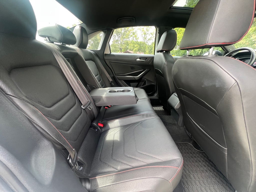 2019 Volkswagen Jetta GLI S photo 18