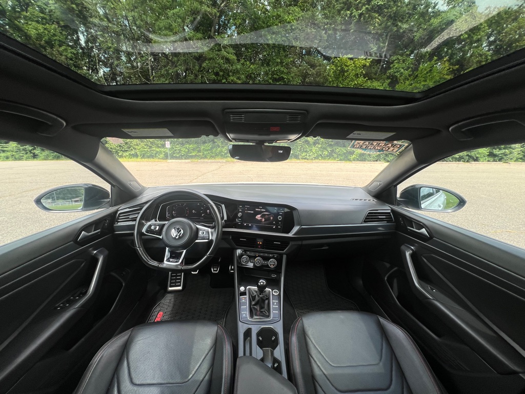 2019 Volkswagen Jetta GLI S photo 29