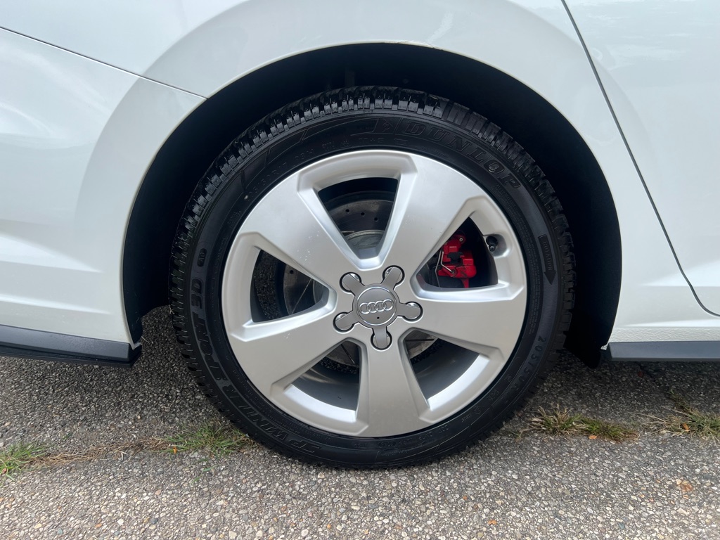 2019 Volkswagen Jetta GLI S photo 31