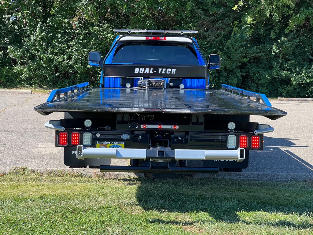 2023 Ram 5500 SLT photo 7