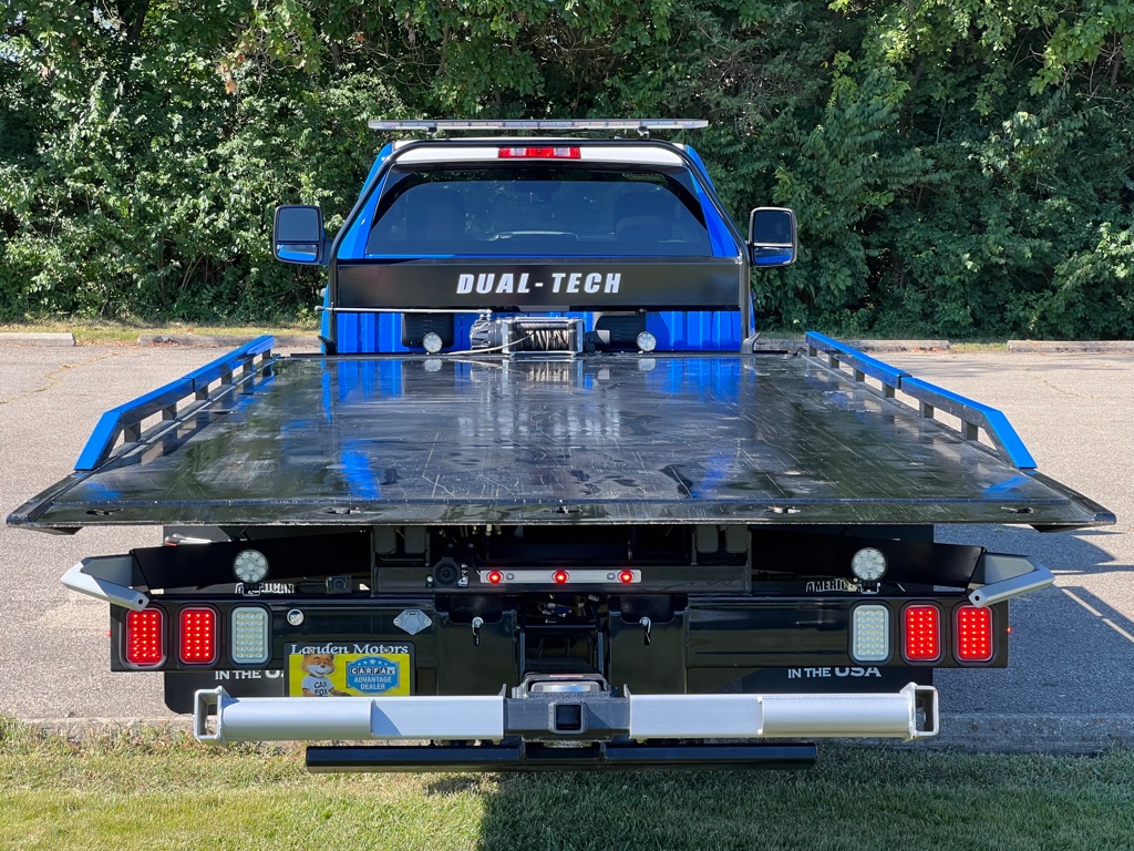 2023 Ram 5500 SLT photo 13
