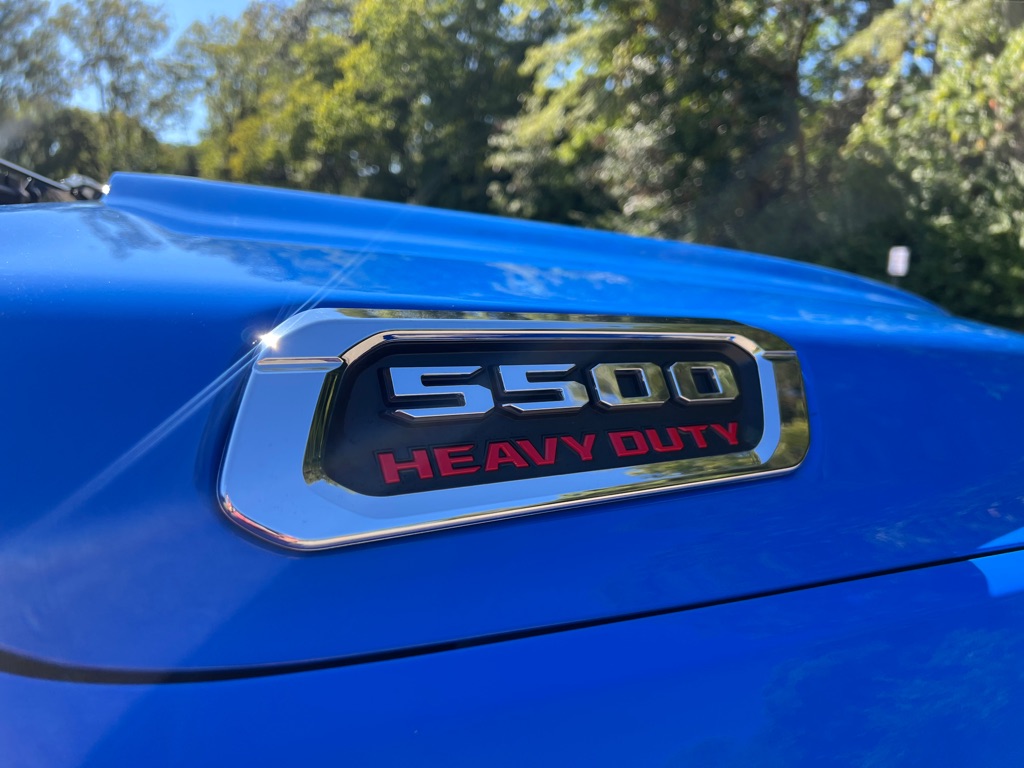 2023 Ram 5500 SLT photo 15