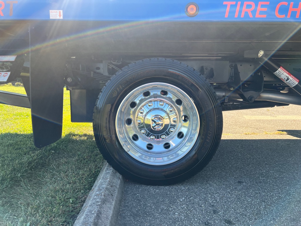 2023 Ram 5500 SLT photo 30