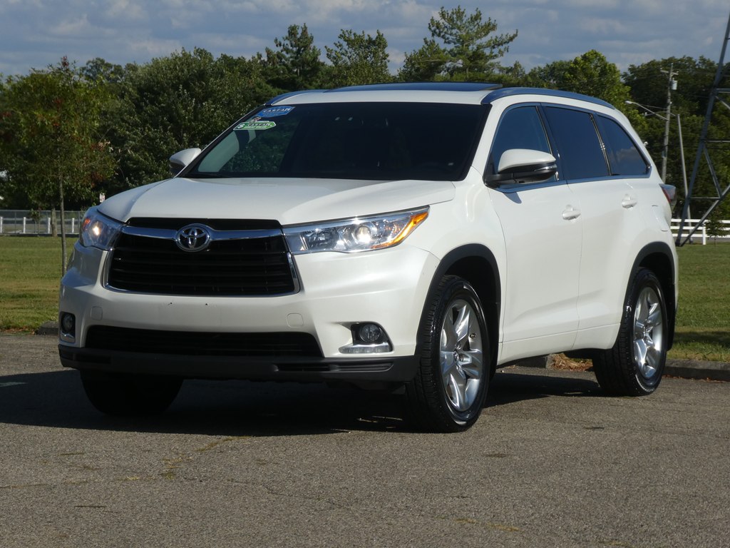 2016 Toyota Highlander Limited photo 9