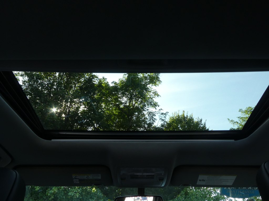 2016 Toyota Highlander Limited photo 36