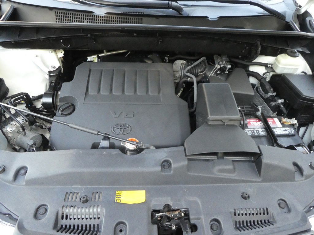 2016 Toyota Highlander Limited photo 37