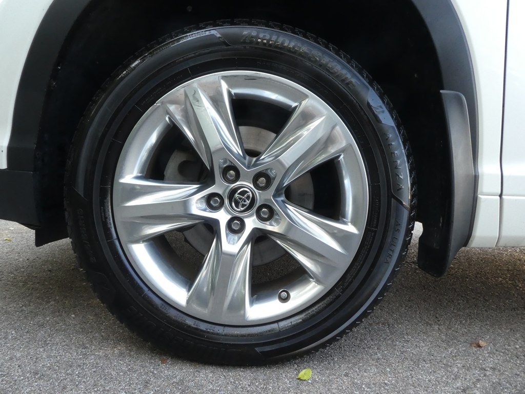 2016 Toyota Highlander Limited photo 38