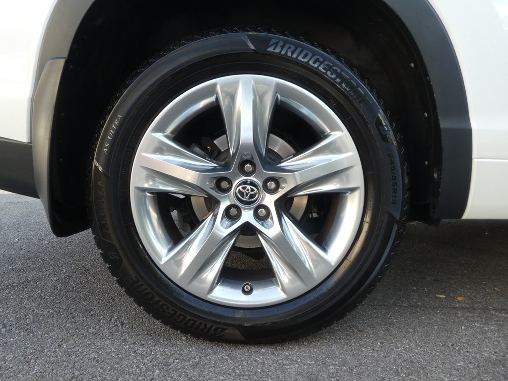 2016 Toyota Highlander Limited photo 40